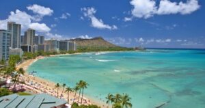 Autoridades de saúde havaianas alertam que altos níveis de bactérias em algumas praias podem deixá-lo doente
