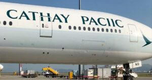 Avião da Cathay Pacific exibe erro de digitação enorme