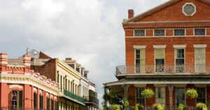 Nova Orleans está considerando proibir os aluguéis do Airbnb