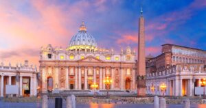 Os turistas agora podem conhecer o Vaticano em uma excursão matinal privada
