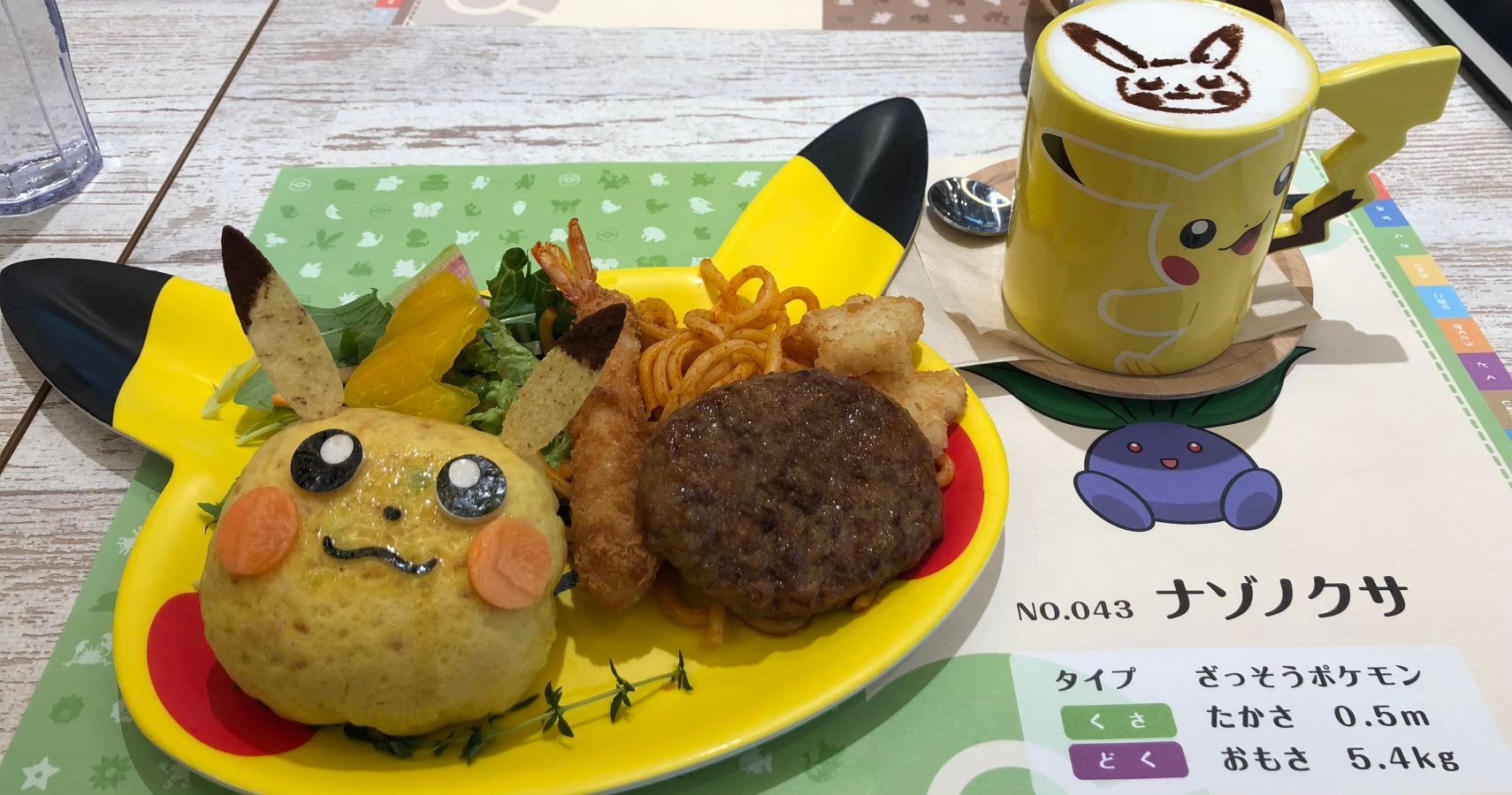 O Pokemon Cafe de Toquio esta recebendo guloseimas de Halloween