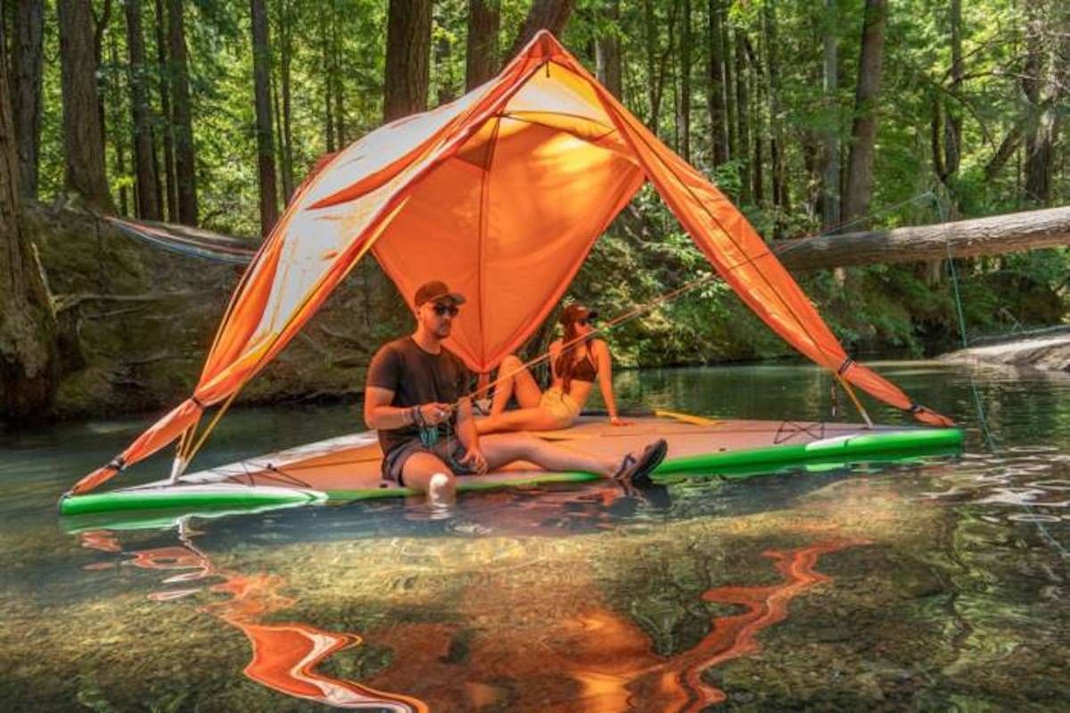 Tentsile apresenta tenda flutuante que permite aos viajantes acampar em